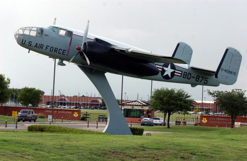 luke air force base visitor center