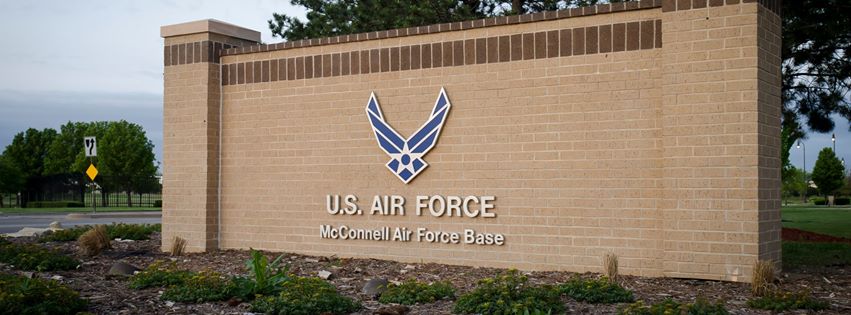 air force base near kansas city