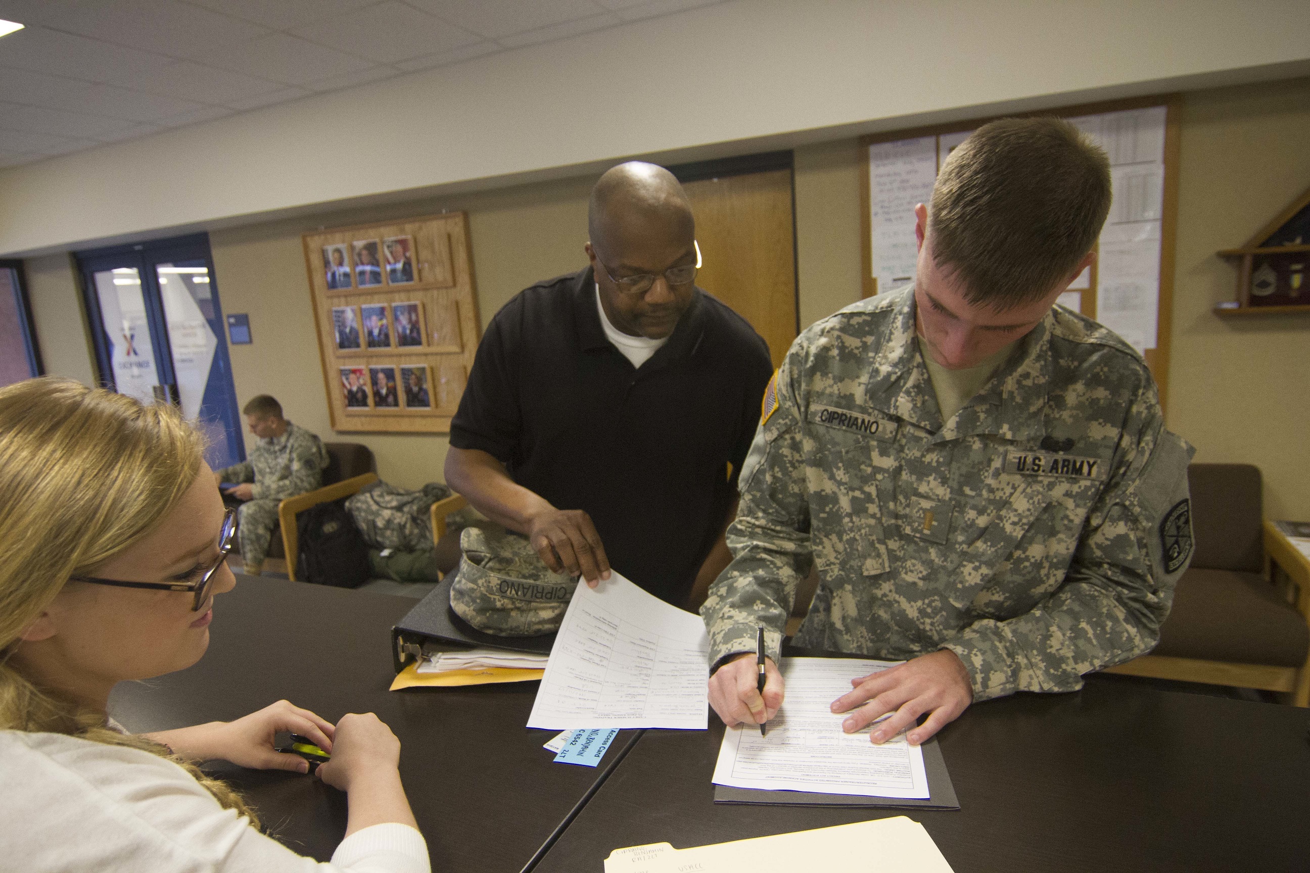 lackland-air-force-base-gate